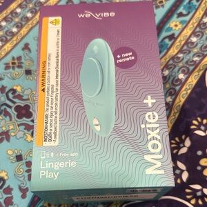 We-Vibe Moxie+ Teal Intimate Accessory